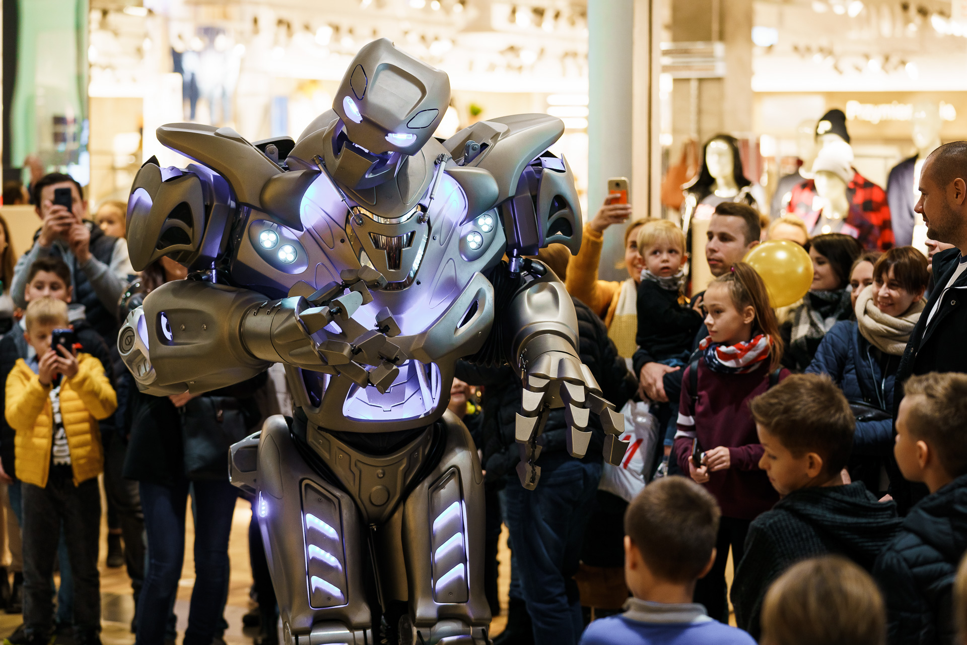 Titan the Robot attracting a crowd at a shopping mall in Warsaw, Poland.