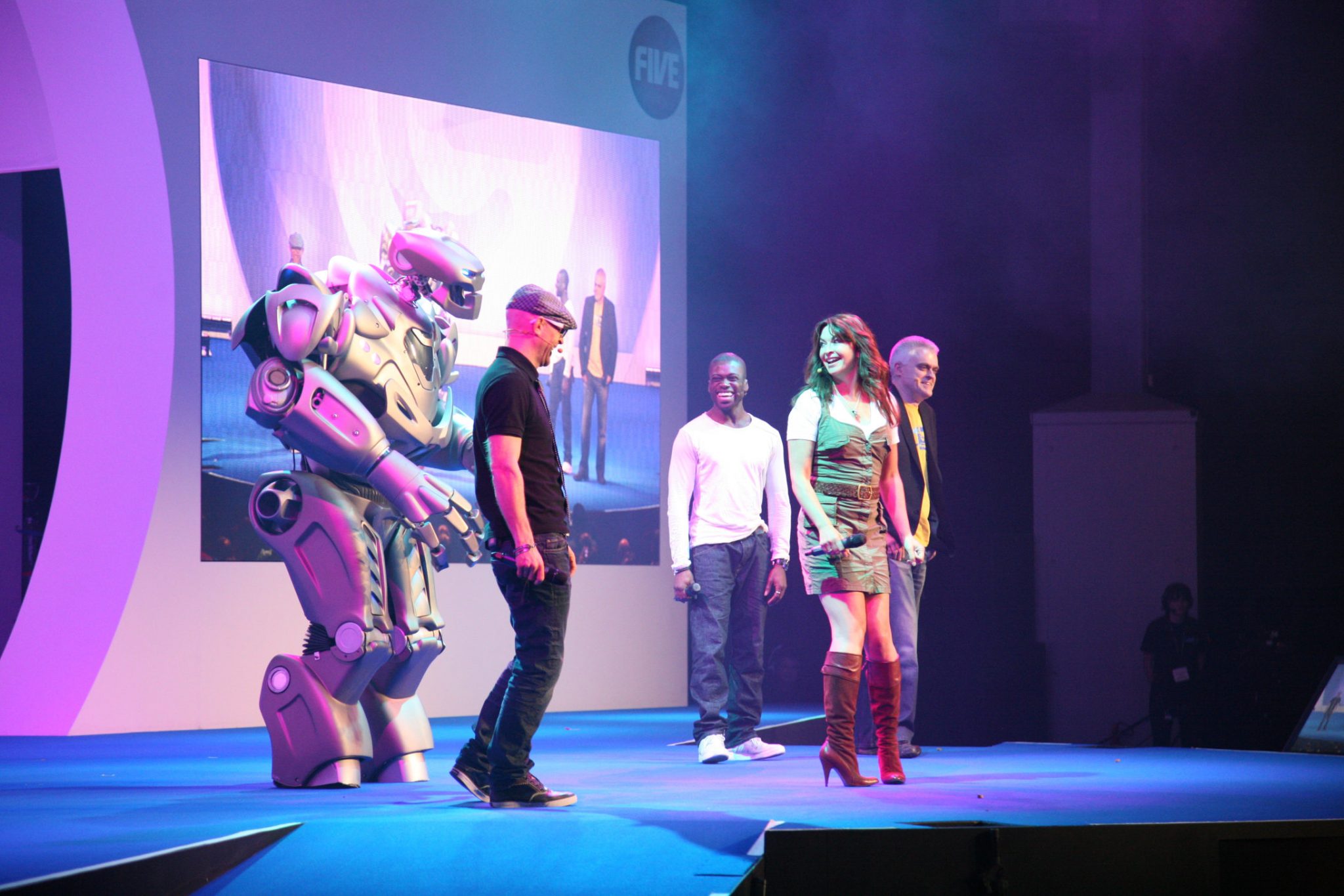 Titan the Robot on stage at the Gadget Show Live with Suzi Perry, Otis Deley, Jason Bradbury and John Bentley.