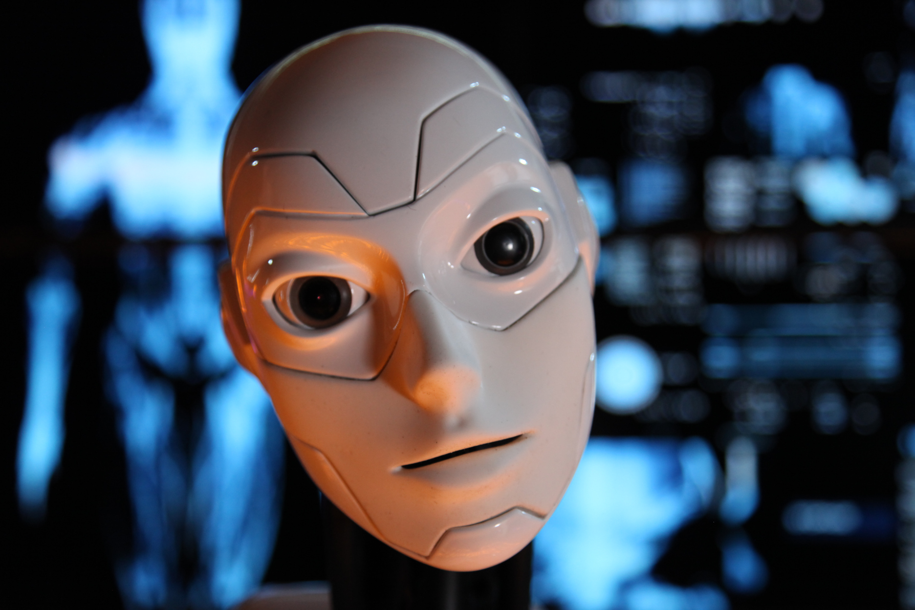 K-na The Kinetic Neurological Robot, is watching you.